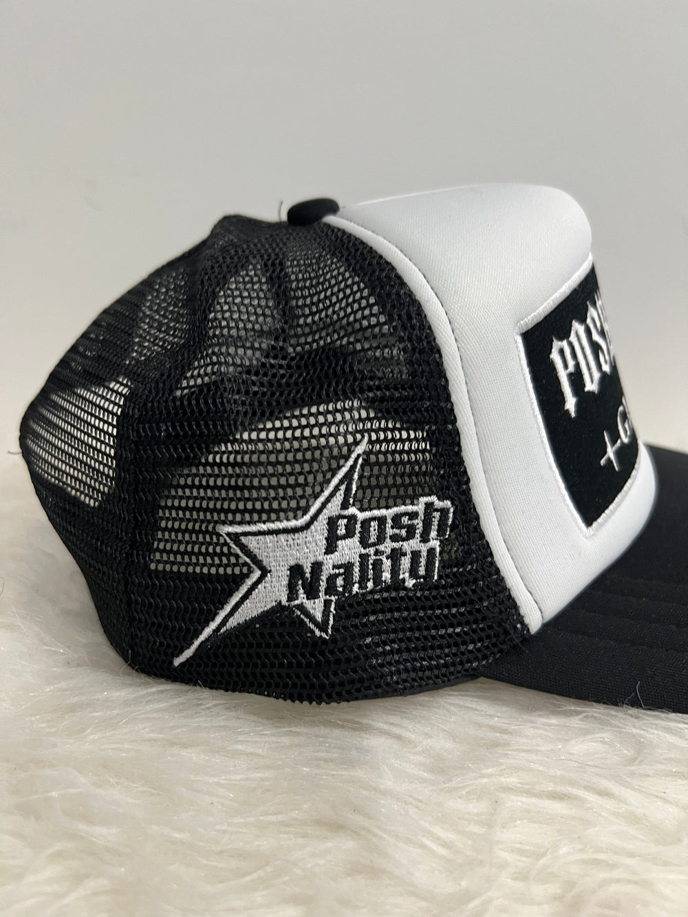 P GLOBAL TRUCKER CAP